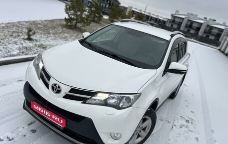 Toyota RAV4, 2014 год, 2 088 000 рублей, 4 фотография