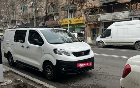 Peugeot Expert, 2022 год, 3 100 000 рублей, 3 фотография