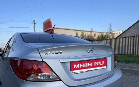 Hyundai Solaris II рестайлинг, 2011 год, 1 000 000 рублей, 3 фотография