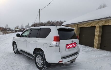 Toyota Land Cruiser Prado 150 рестайлинг 2, 2012 год, 3 280 000 рублей, 4 фотография