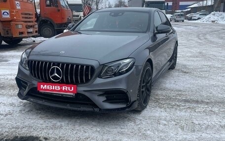 Mercedes-Benz E-Класс, 2017 год, 3 550 000 рублей, 2 фотография