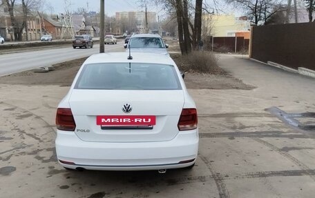 Volkswagen Polo VI (EU Market), 2017 год, 699 000 рублей, 2 фотография