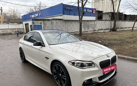 BMW 5 серия, 2015 год, 2 900 000 рублей, 4 фотография