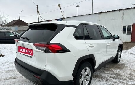 Toyota RAV4, 2020 год, 2 975 000 рублей, 4 фотография