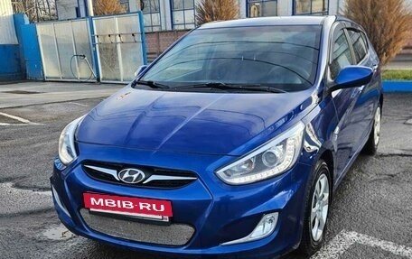 Hyundai Solaris II рестайлинг, 2013 год, 1 079 000 рублей, 3 фотография