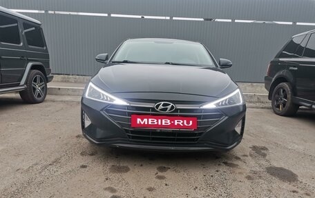 Hyundai Elantra VI рестайлинг, 2019 год, 1 750 000 рублей, 3 фотография