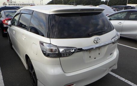 Toyota Wish II, 2012 год, 1 650 000 рублей, 2 фотография