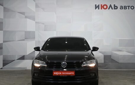 Volkswagen Jetta VI, 2015 год, 1 300 000 рублей, 2 фотография