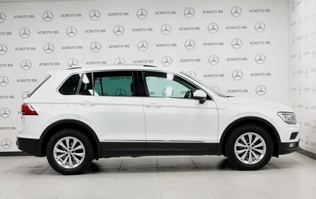 Volkswagen Tiguan II, 2017 год, 2 296 000 рублей, 3 фотография