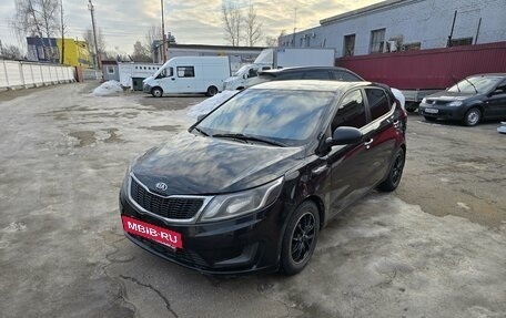 KIA Rio III рестайлинг, 2013 год, 540 000 рублей, 2 фотография