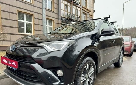 Toyota RAV4, 2016 год, 2 500 000 рублей, 9 фотография