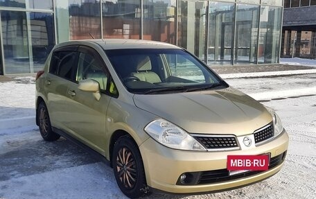 Nissan Tiida, 2004 год, 450 000 рублей, 3 фотография