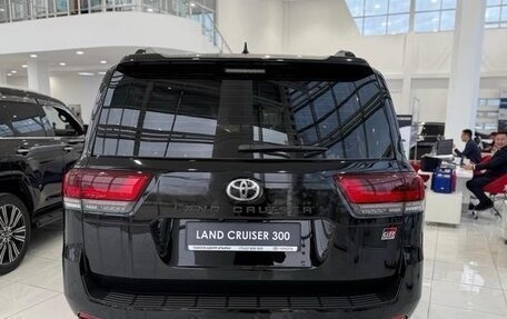 Toyota Land Cruiser, 2024 год, 20 250 000 рублей, 4 фотография