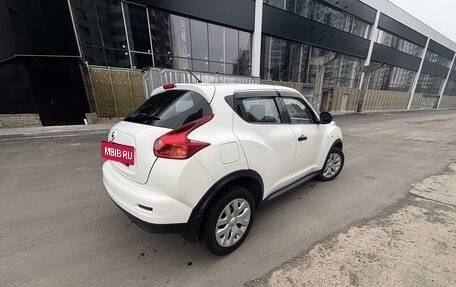 Nissan Juke II, 2014 год, 885 000 рублей, 5 фотография