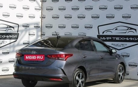 Hyundai Solaris II рестайлинг, 2021 год, 1 790 000 рублей, 5 фотография