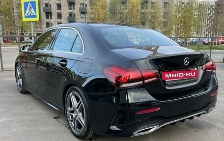 Mercedes-Benz A-Класс, 2018 год, 2 900 000 рублей, 4 фотография