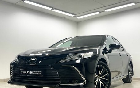 Toyota Camry, 2021 год, 3 647 000 рублей, 7 фотография