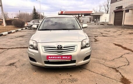 Toyota Avensis III рестайлинг, 2008 год, 1 250 000 рублей, 2 фотография