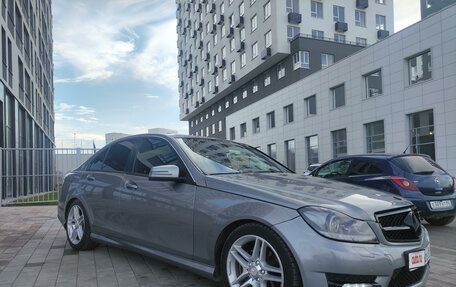 Mercedes-Benz C-Класс, 2011 год, 1 750 000 рублей, 2 фотография