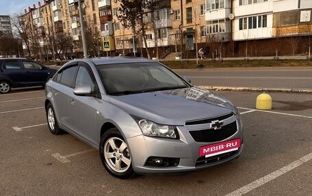 Chevrolet Cruze II, 2011 год, 1 060 000 рублей, 4 фотография