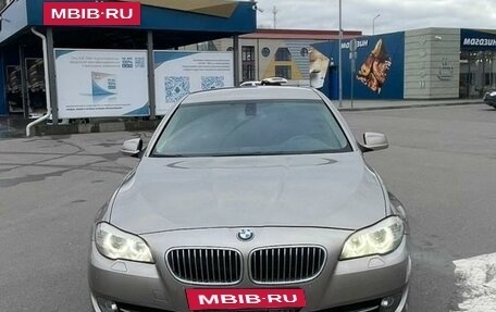 BMW 5 серия, 2010 год, 1 790 000 рублей, 2 фотография