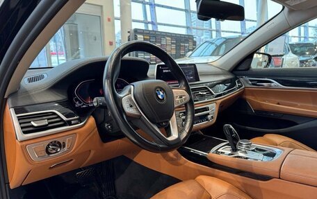 BMW 7 серия, 2019 год, 6 200 000 рублей, 7 фотография