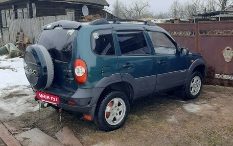 Chevrolet Niva I рестайлинг, 2010 год, 475 000 рублей, 3 фотография