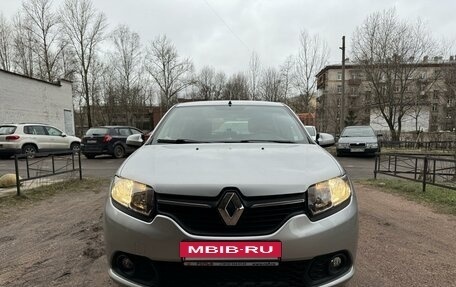 Renault Sandero II рестайлинг, 2014 год, 950 000 рублей, 2 фотография