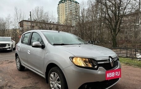 Renault Sandero II рестайлинг, 2014 год, 950 000 рублей, 4 фотография