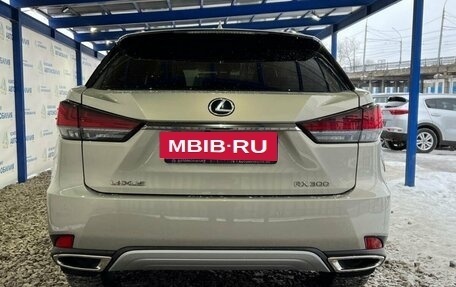 Lexus RX IV рестайлинг, 2021 год, 6 590 000 рублей, 4 фотография