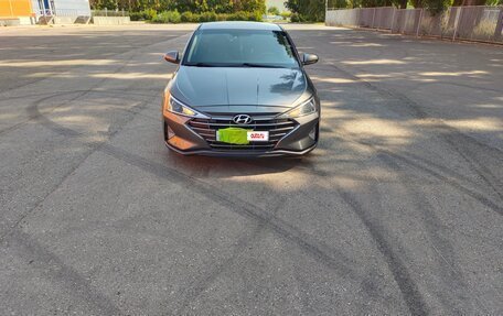 Hyundai Elantra VI рестайлинг, 2018 год, 1 760 000 рублей, 2 фотография