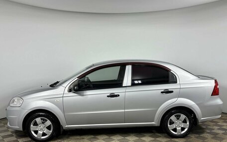 Chevrolet Aveo III, 2010 год, 585 000 рублей, 2 фотография