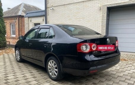 Volkswagen Jetta VI, 2009 год, 850 000 рублей, 3 фотография