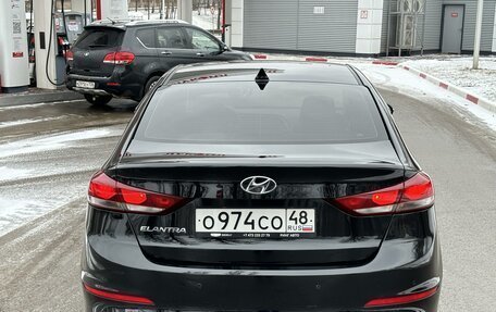 Hyundai Elantra VI рестайлинг, 2018 год, 1 675 000 рублей, 5 фотография