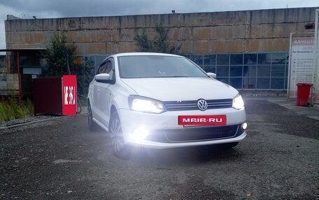 Volkswagen Polo VI (EU Market), 2013 год, 760 000 рублей, 2 фотография