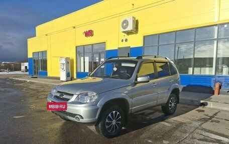 Chevrolet Niva I рестайлинг, 2013 год, 660 000 рублей, 4 фотография