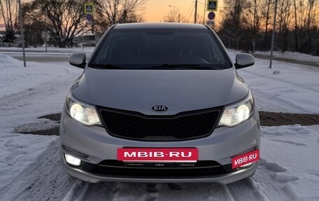 KIA Rio III рестайлинг, 2015 год, 1 350 000 рублей, 2 фотография