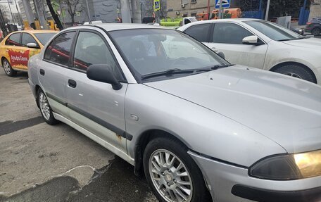 Mitsubishi Carisma I, 2003 год, 250 000 рублей, 2 фотография