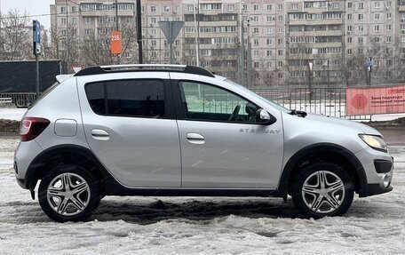 Renault Sandero II рестайлинг, 2017 год, 1 045 000 рублей, 5 фотография