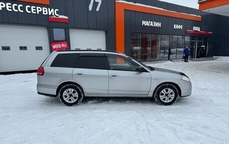 Nissan Wingroad III, 2003 год, 475 000 рублей, 4 фотография