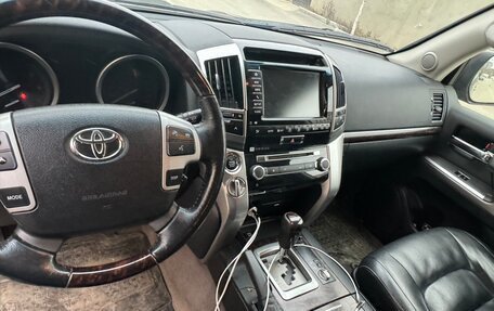 Toyota Land Cruiser 200, 2014 год, 4 200 000 рублей, 4 фотография