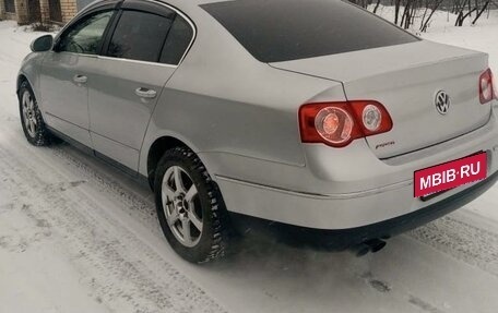 Volkswagen Passat B6, 2008 год, 640 000 рублей, 3 фотография