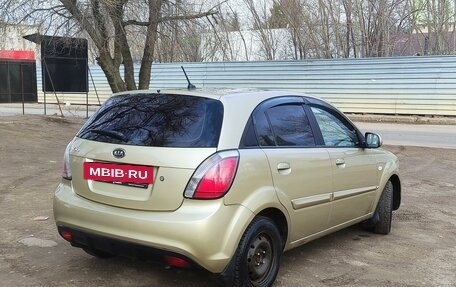 KIA Rio II, 2010 год, 645 000 рублей, 3 фотография