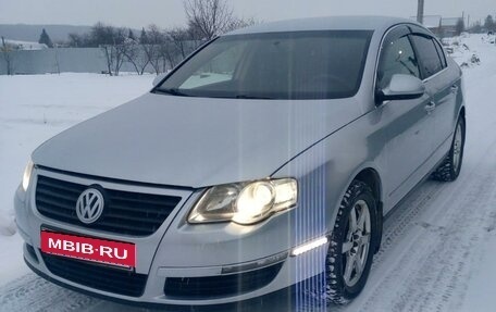 Volkswagen Passat B6, 2008 год, 640 000 рублей, 2 фотография