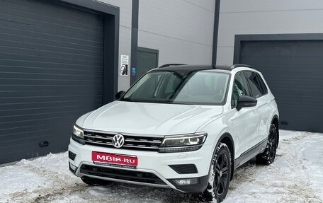 Volkswagen Tiguan II, 2019 год, 2 474 000 рублей, 1 фотография