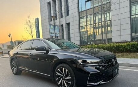 Volkswagen Passat B8 рестайлинг, 2022 год, 2 800 000 рублей, 1 фотография