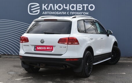 Volkswagen Touareg III, 2013 год, 2 750 000 рублей, 2 фотография