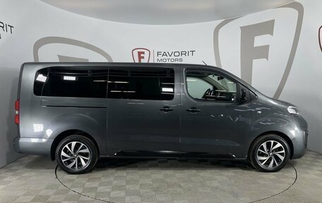 Peugeot Traveller I, 2018 год, 3 100 000 рублей, 4 фотография