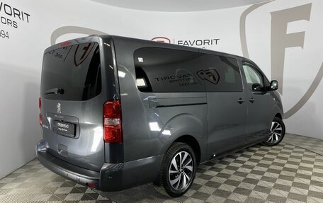 Peugeot Traveller I, 2018 год, 3 100 000 рублей, 6 фотография