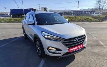 Hyundai Tucson III, 2015 год, 1 990 000 рублей, 6 фотография